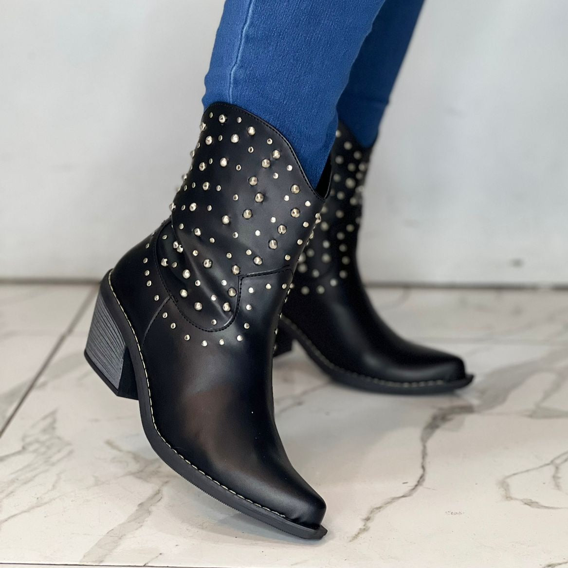 BOTA TEXANA NEGRA MUJER